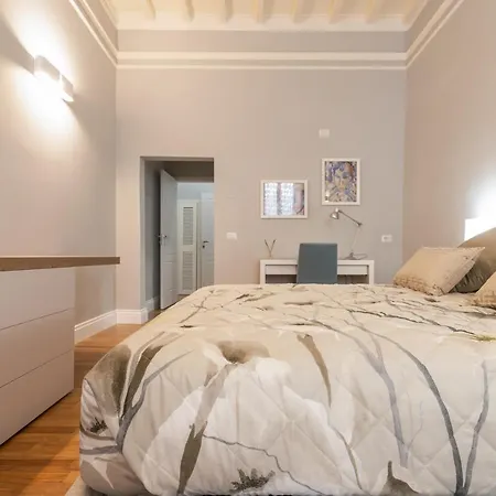 Deluxe Corso 5 * Florencia